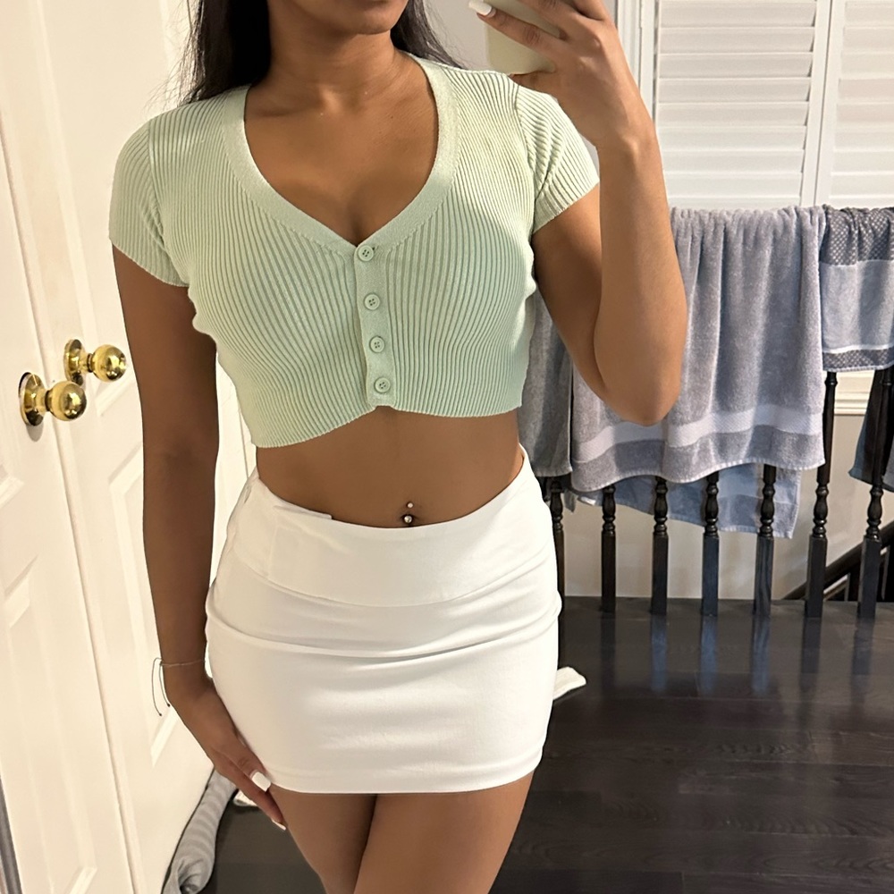 Cropped cardigan